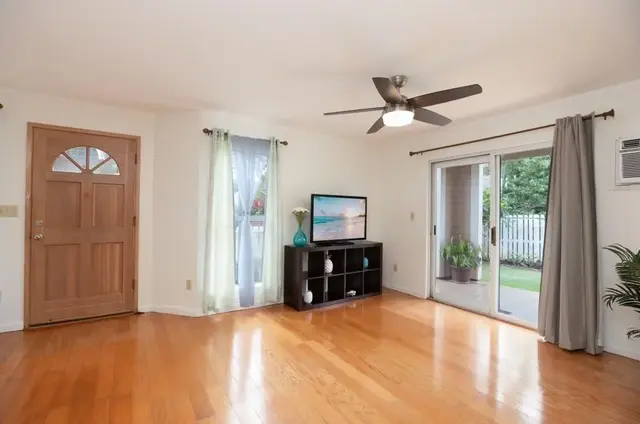 Listing Image for 50 Waipaa Ln 40-102 7 of 35