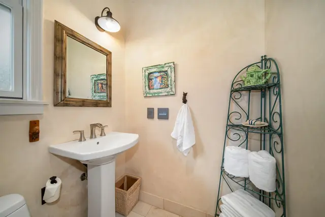 Listing Image for 95 N Holokai Rd 15 of 40