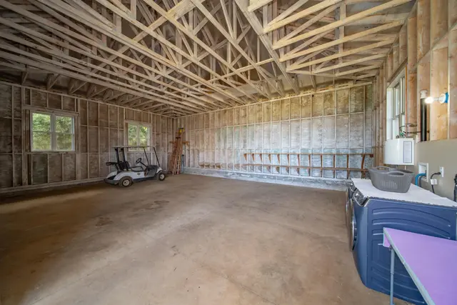 Listing Image for 95 N Holokai Rd 29 of 40
