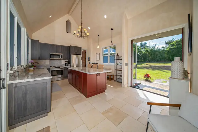 Listing Image for 95 N Holokai Rd 6 of 40