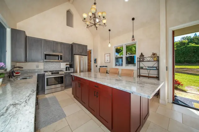 Listing Image for 95 N Holokai Rd 7 of 40