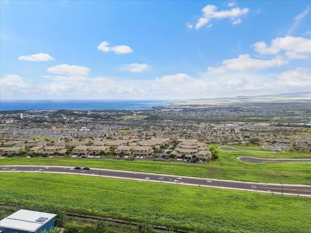 Listing Image for 563 Kauna Lipo Dr 11 of 12