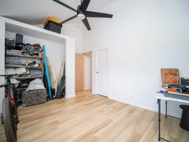 Listing Image for 15 Kulanihakoi St 12g 10 of 20