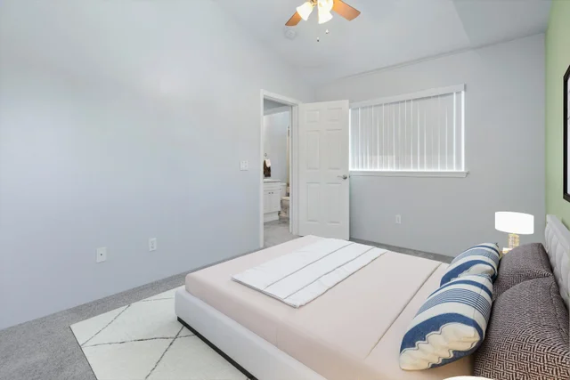 Listing Image for 53 Molehulehu Loop 28 of 47