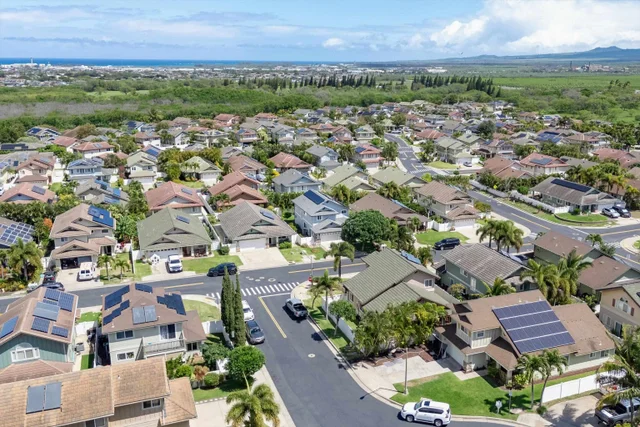 Listing Image for 53 Molehulehu Loop 42 of 47