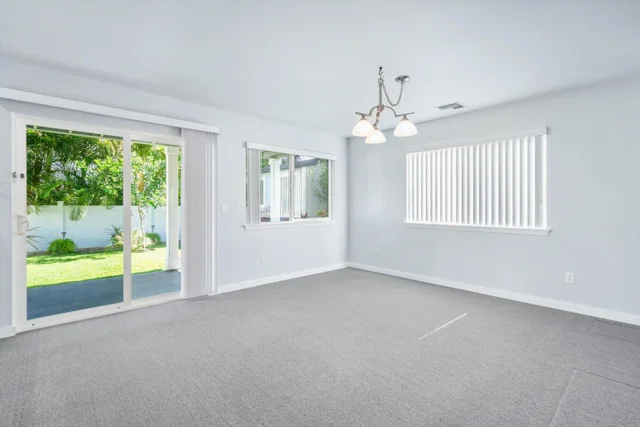 Listing Image for 53 Molehulehu Loop 6 of 47