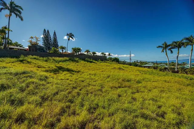 Listing Image for 659 Kupulau Dr 32 of 50