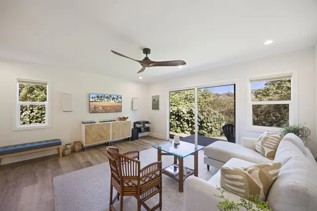 Listing Image for 92 Loa Pl 3 of 29