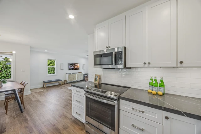 Listing Image for 92 Loa Pl 7 of 29