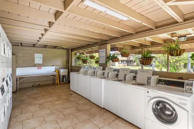 Listing Image for 3559 Lower Honoapiilani Rd 1k 27 of 35