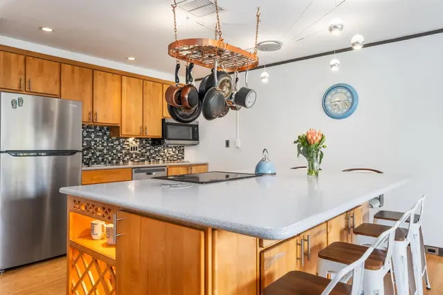 Listing Image for 3559 Lower Honoapiilani Rd 1k 8 of 35