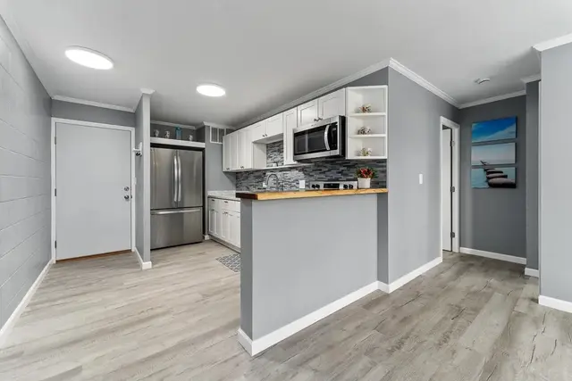 Listing Image for 111 Kahului Beach Rd B109 15 of 36
