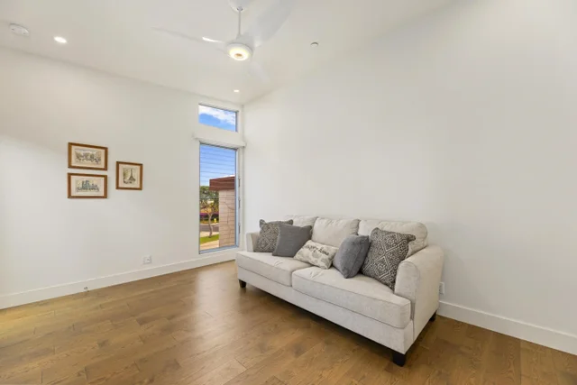 Listing Image for 244 Holomoana Way 104 (17d) 23 of 49