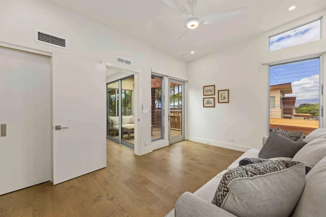 Listing Image for 244 Holomoana Way 104 (17d) 24 of 49