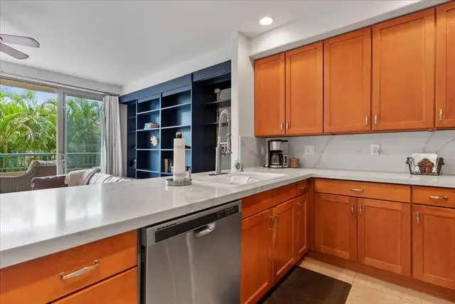 Listing Image for 112 Walaka St 103 12 of 31