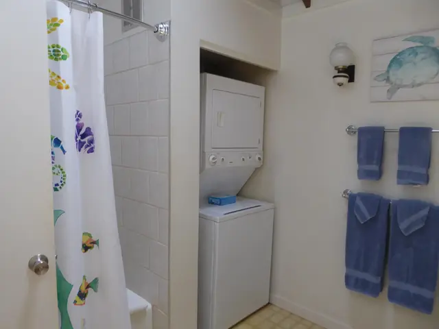 Listing Image for 100 Lio Pl R3 16 of 30