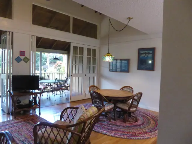 Listing Image for 100 Lio Pl R3 2 of 30