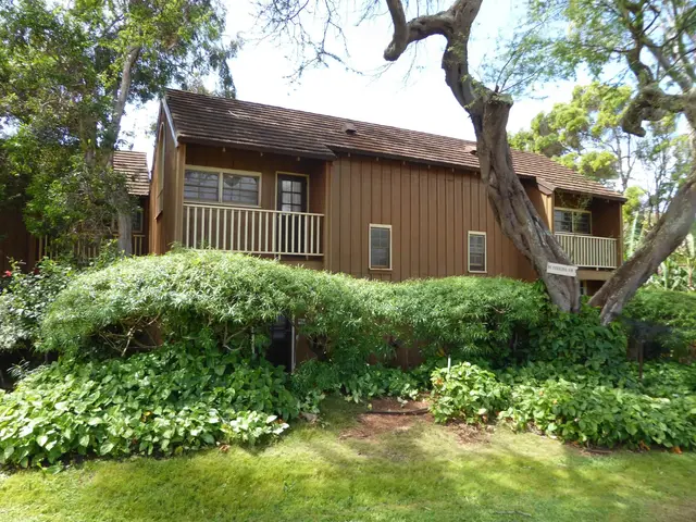 Listing Image for 100 Lio Pl R3 23 of 30