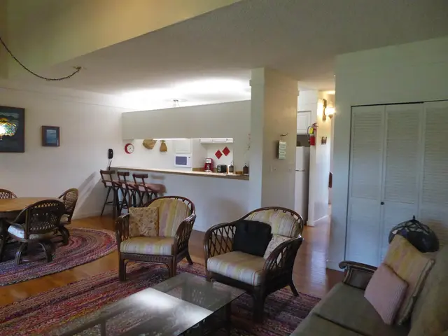 Listing Image for 100 Lio Pl R3 3 of 30