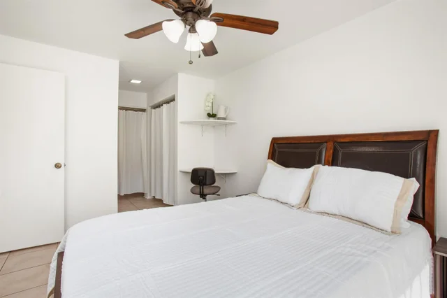 Listing Image for 160 Keonekai Rd 7-201 11 of 19