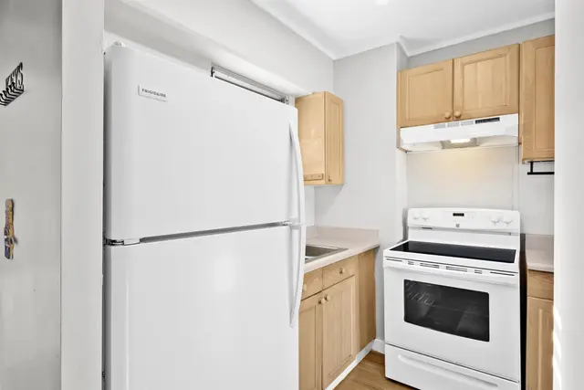 Listing Image for 1063 Lower Main St 311 4 of 32