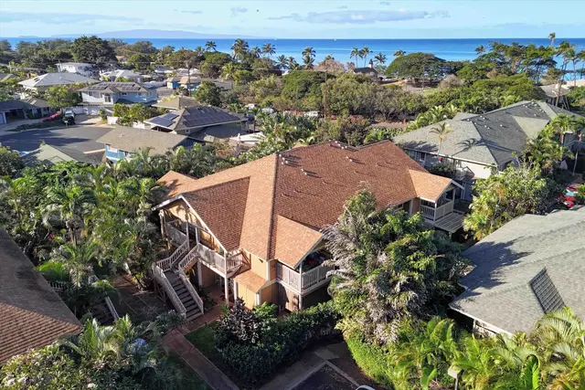 Listing Image for 140 Uwapo Rd Rd 34-202 1 of 36