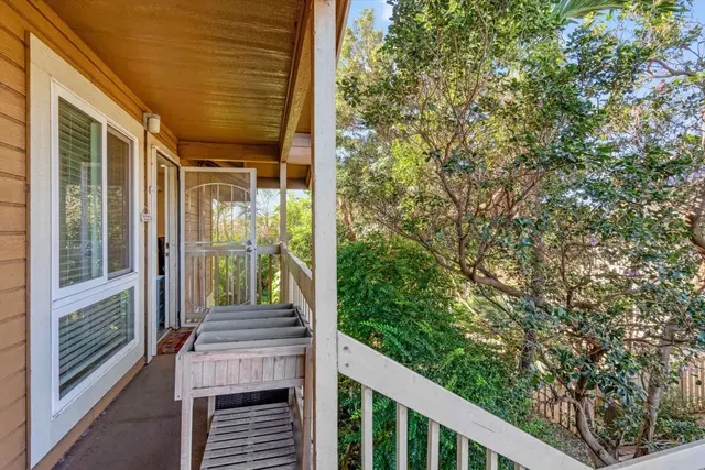 Listing Image for 140 Uwapo Rd Rd 34-202 22 of 36