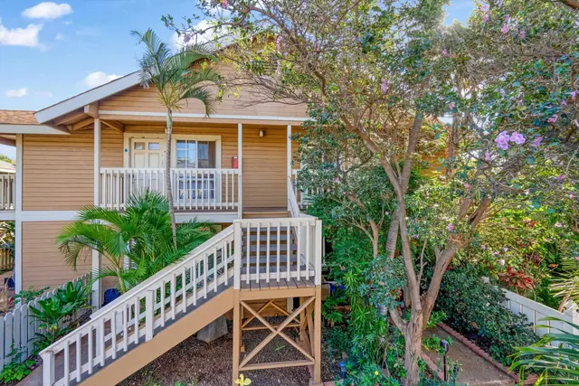 Listing Image for 140 Uwapo Rd Rd 34-202 23 of 36