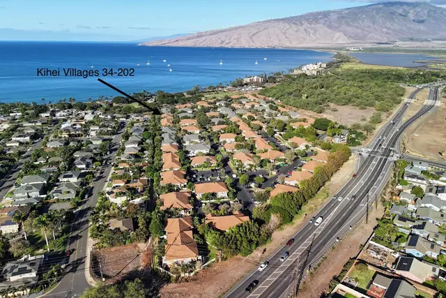 Listing Image for 140 Uwapo Rd Rd 34-202 28 of 36