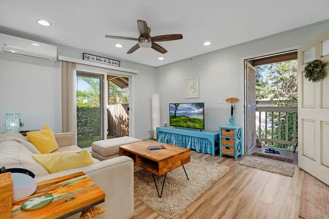 Listing Image for 140 Uwapo Rd Rd 34-202 3 of 36