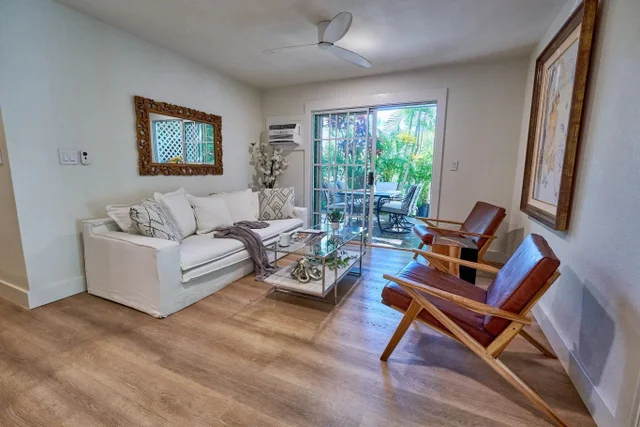 Listing Image for 160 Keonekai Rd 11-103 5 of 13