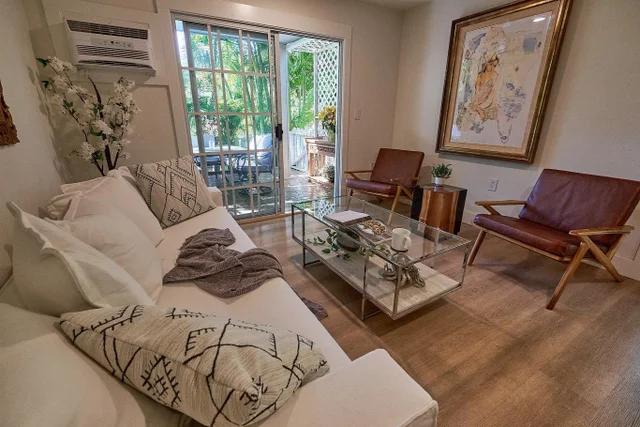 Listing Image for 160 Keonekai Rd 11-103 6 of 13