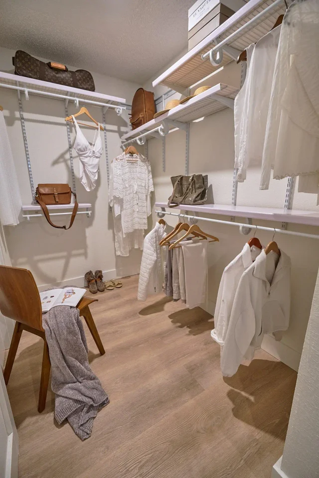 Listing Image for 160 Keonekai Rd 11-103 9 of 13