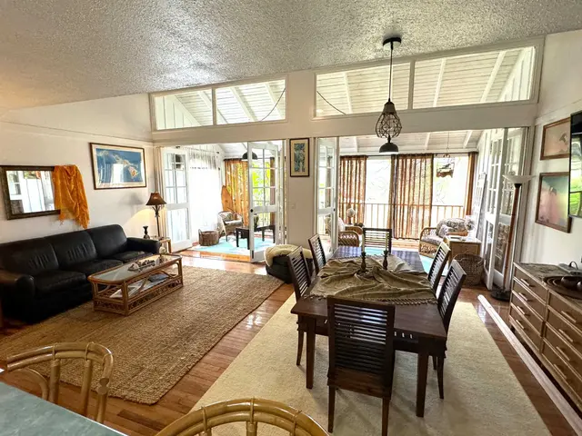 Listing Image for 100 Lio Pl N-2 1 of 35