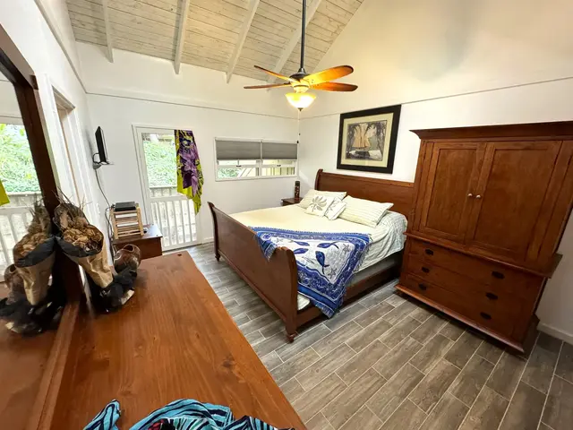 Listing Image for 100 Lio Pl N-2 16 of 35