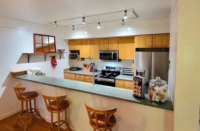 Listing Image for 100 Lio Pl N-2 3 of 35