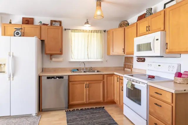 Listing Image for 2176 Kamehameha V Hwy 13 of 26