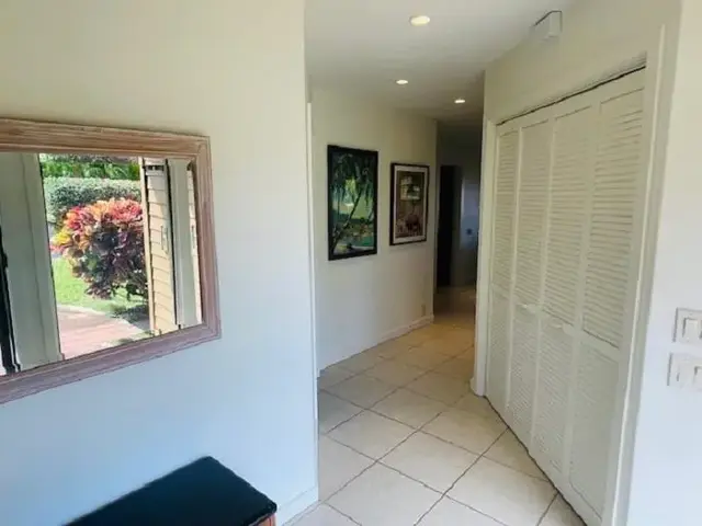 Listing Image for 50 Puu Anoano St 2001 8 of 23