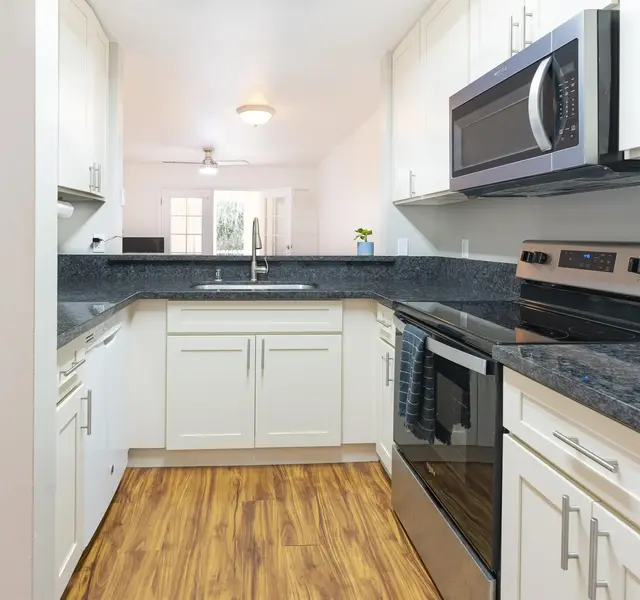 Listing Image for 14 Waiaka Ln 47-105 11 of 23