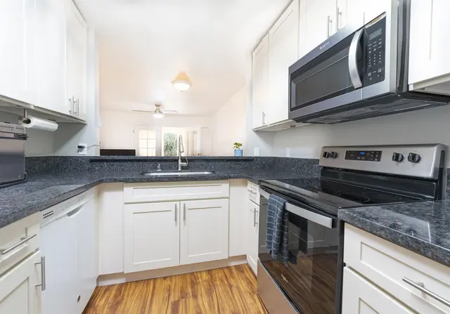 Listing Image for 14 Waiaka Ln 47-105 12 of 23