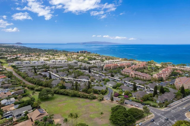 Listing Image for 160 Keonekai Rd 14-102 20 of 20