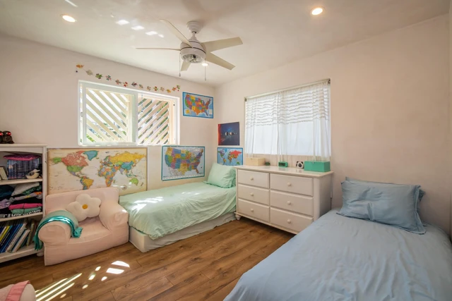 Listing Image for 84 Loha St Unit C 13 of 35