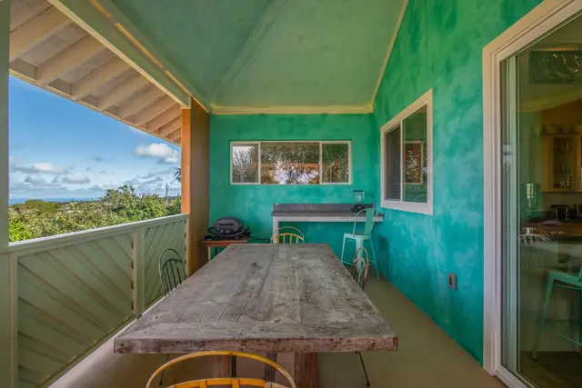 Listing Image for 84 Loha St Unit C 32 of 35