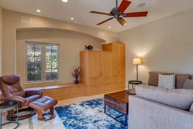 Listing Image for 315 Mauli St 18 of 44