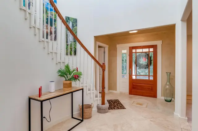 Listing Image for 315 Mauli St 22 of 44