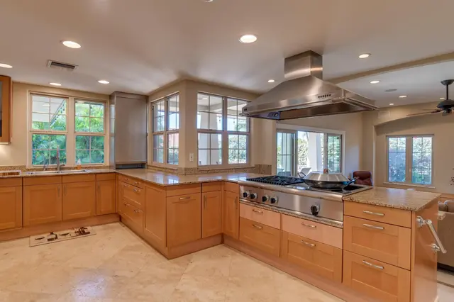 Listing Image for 315 Mauli St 8 of 44