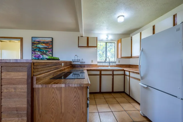 Listing Image for 2751 Aina Lani Dr 31 of 50