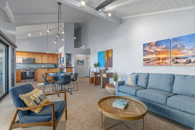 Listing Image for 10 Wailea Ekolu Pl 208 1 of 40