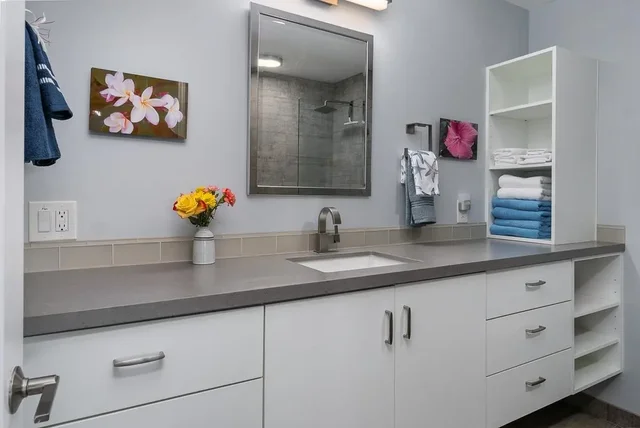 Listing Image for 10 Wailea Ekolu Pl 208 13 of 40