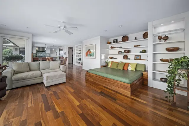 Listing Image for 3075 Alaneo Pl 9 of 50